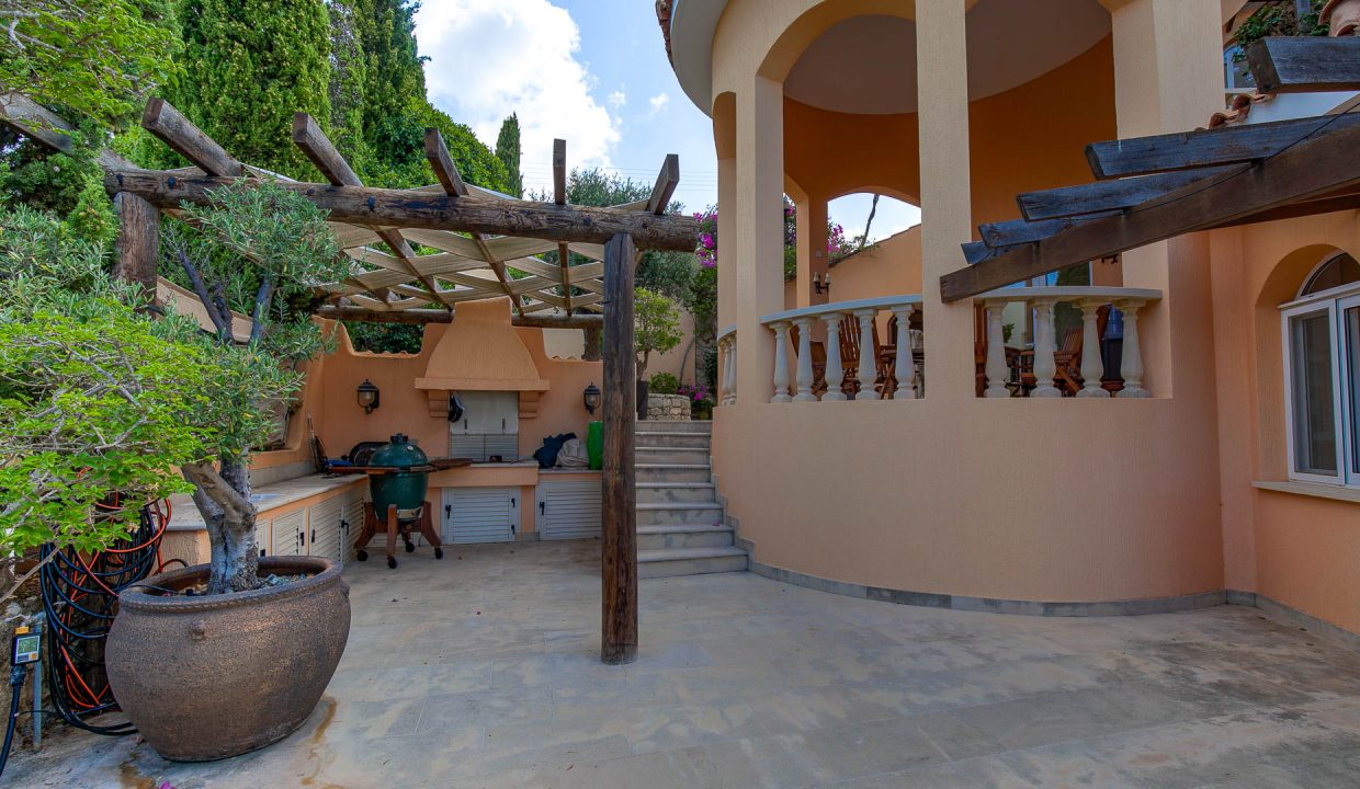 4 Bedroom Villa For Sale - Koili, Tala, Paphos: ID 723 36 - ID 723 - Comark Estates