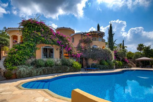 4 Bedroom Villa For Sale - Koili, Tala, Paphos: ID 723 37 - ID 723 - Comark Estates