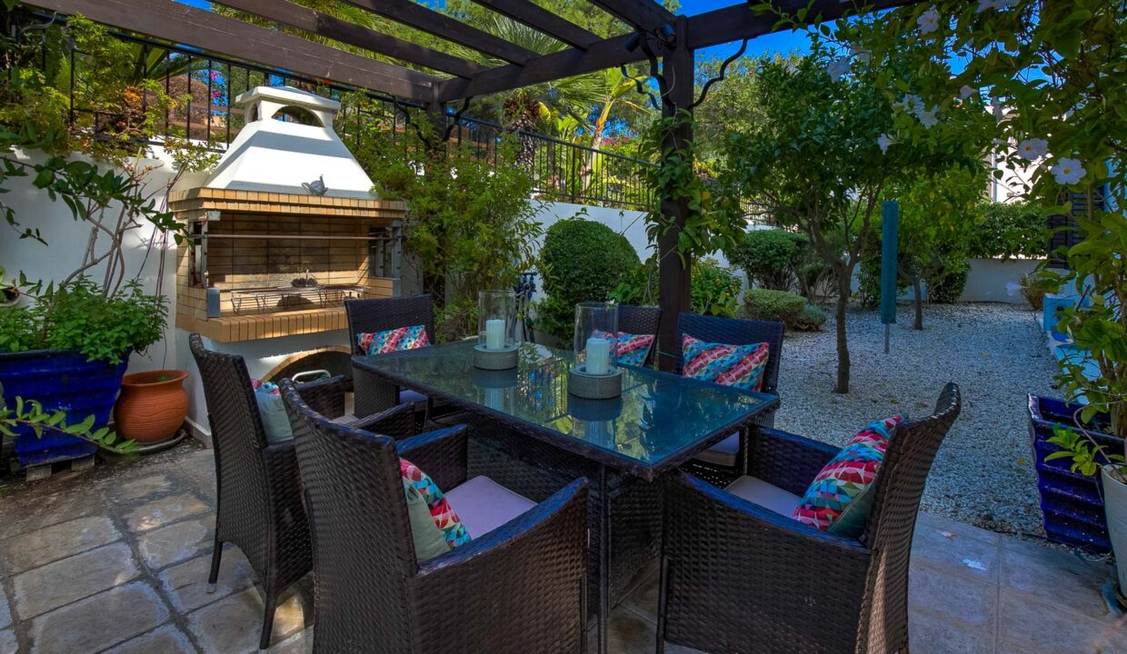 3 Bedroom Villa For Sale - Pissouri Village, Pissouri, Limassol: ID 741 14 - ID 741 - Comark Estates