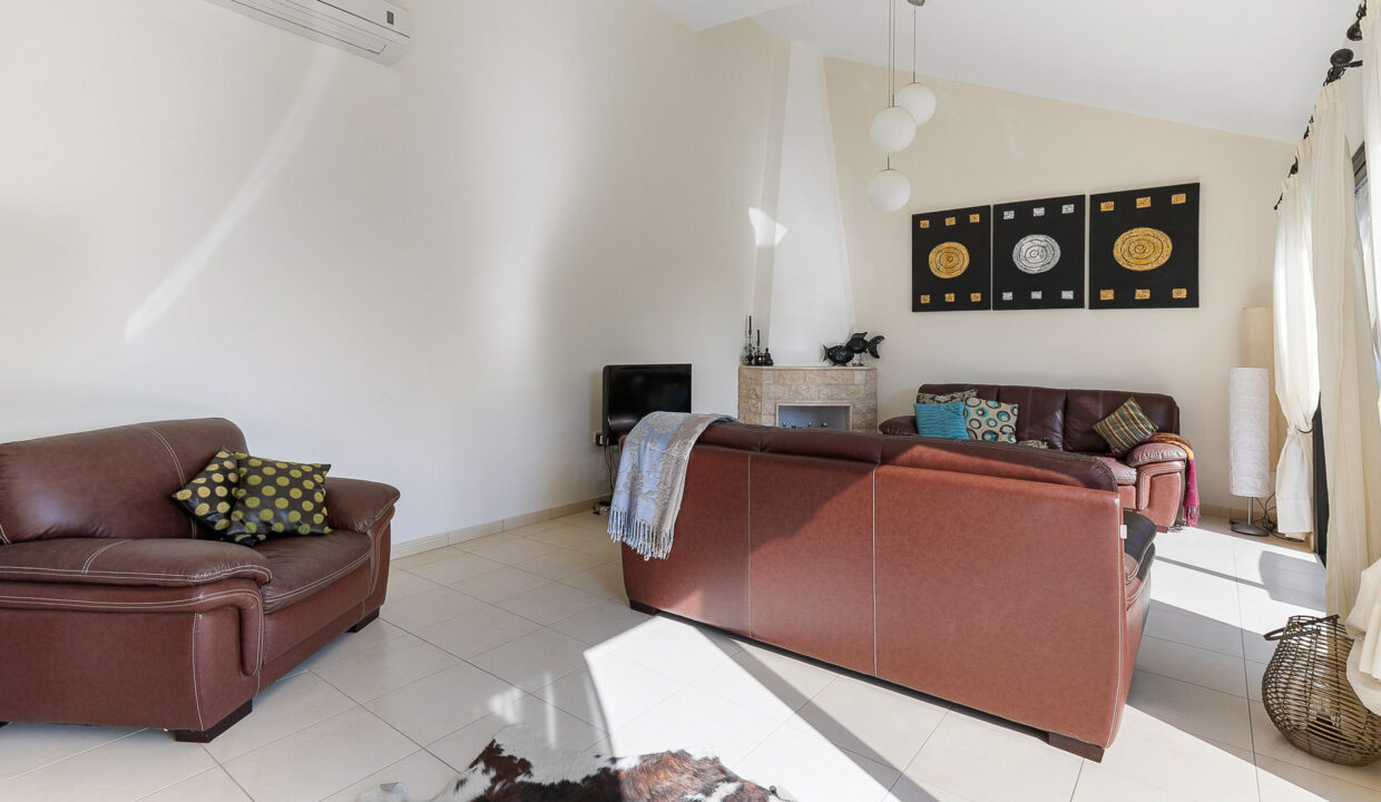 3 Bedroom Villa For Sale - Pissouri Village, Pissouri, Limassol: ID 741 23 - ID 741 - Comark Estates