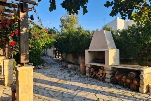 3 Bedroom House For Sale - Tala Village, Paphos: ID 749 10 - ID 749 - Comark Estates