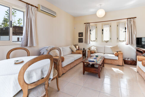 2 Bedroom Bungalow For Sale - Pissouri Village, Pissouri, Limassol: ID 738 12 - ID 738 - Comark Estates