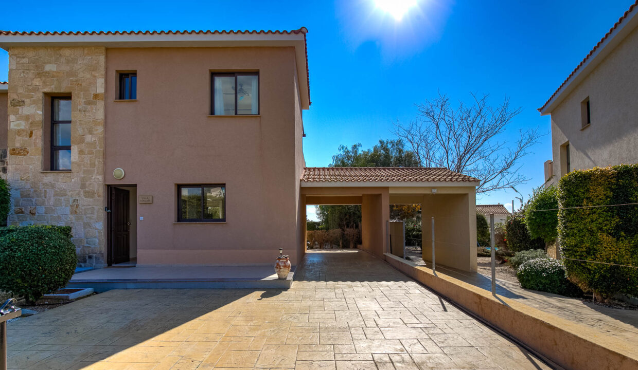4 Bedroom Villa For Sale - Secret Valley/Venus Rock, Paphos: ID 767 03 - ID 767 - Comark Estates
