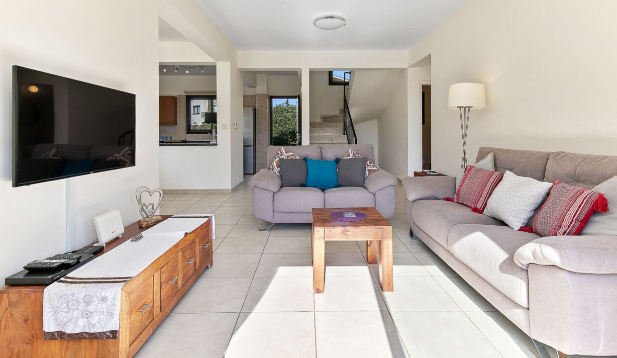 4 Bedroom Villa For Sale - Secret Valley/Venus Rock, Paphos: ID 767 09 - ID 767 - Comark Estates