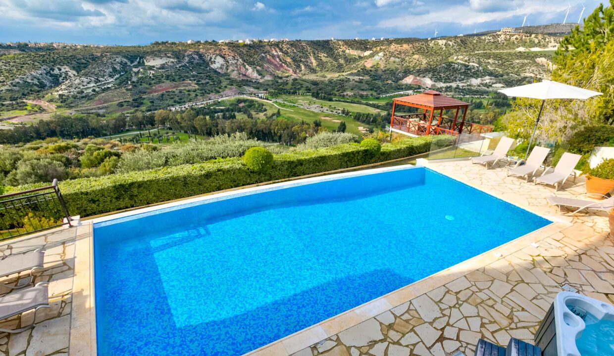 4 Bedroom Villa For Sale - Western Plateau, Aphrodite Hills, Paphos: ID 770 34 - ID 770 - Comark Estates