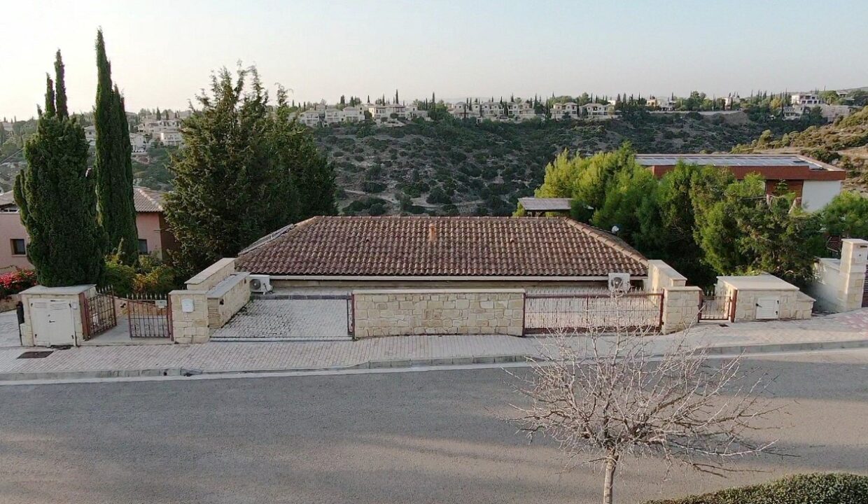 5 Bedroom Villa For Sale - Eastern Plateaux, Aphrodite Hills, Paphos: ID 793 25 - ID 793 - Comark Estates