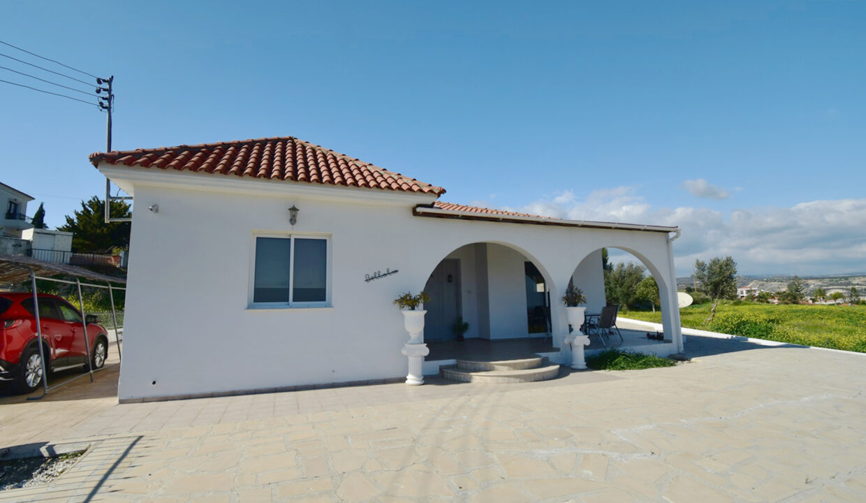 ID 794 villa for sale in Pissouri, Limassol Cyprus. Comark Estates6