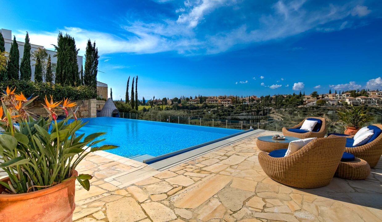 6 Bedroom Villa For Sale - Eastern Plateau, Aphrodite Hills, Paphos: ID 782 37 - ID 782 - Comark Estates