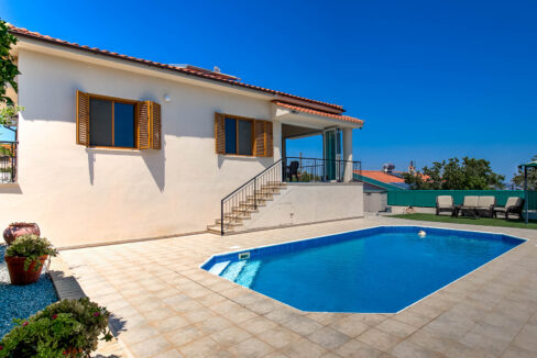 2 Bedroom Bungalow For Sale - Pissouri Village, Pissouri, Limassol: ID 785 21 - ID 785 - Comark Estates