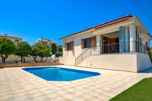 2 Bedroom Bungalow For Sale - Pissouri Village, Pissouri, Limassol: ID 785 22 - ID 785 - Comark Estates