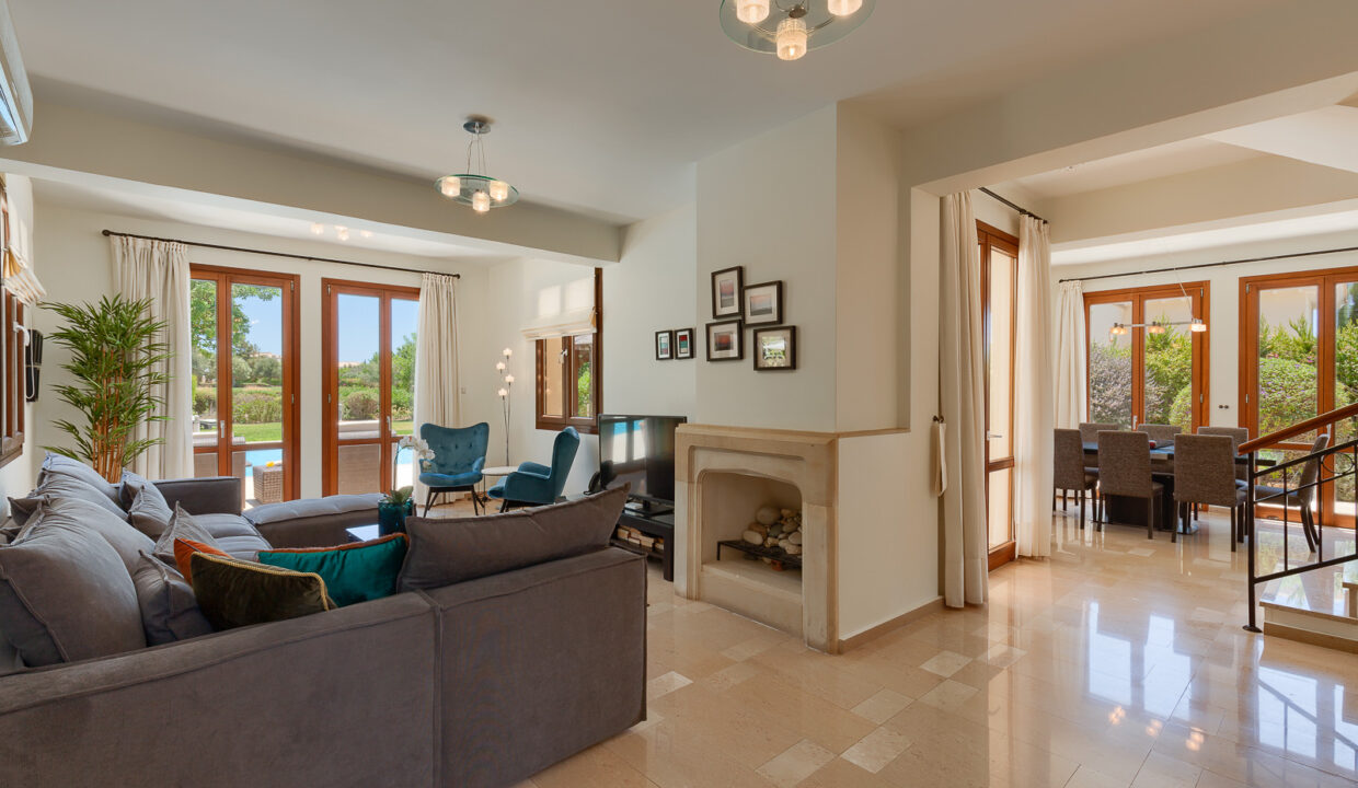 4 Bedroom Villa For Sale - Eastern Plateau, Aphrodite Hills, Paphos: ID 799 03 - ID 799 - Comark Estates