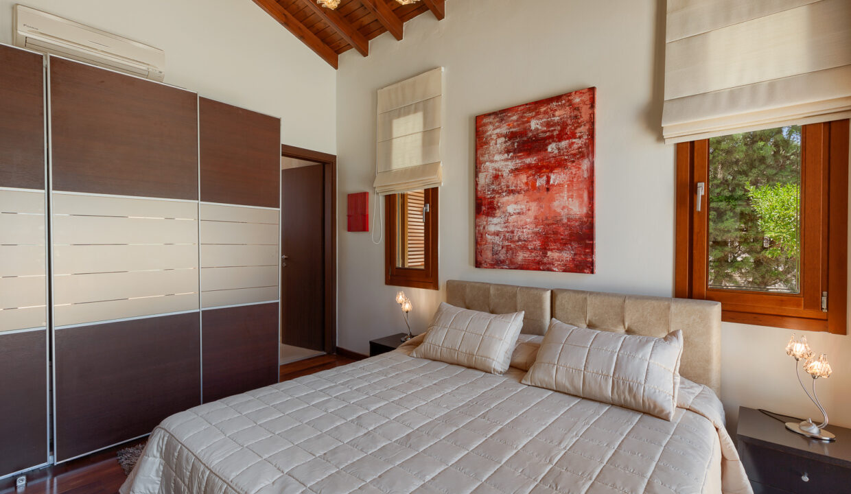 4 Bedroom Villa For Sale - Eastern Plateau, Aphrodite Hills, Paphos: ID 799 14 - ID 799 - Comark Estates