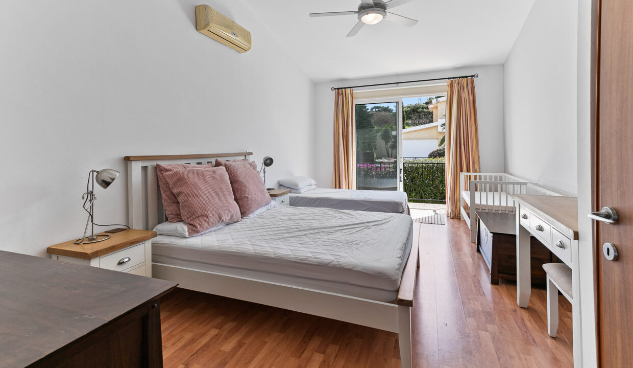 5 Bedroom Villa For Sale - Pissouri Village, Pissouri, Limassol: ID 797 15 - ID 797 - Comark Estates