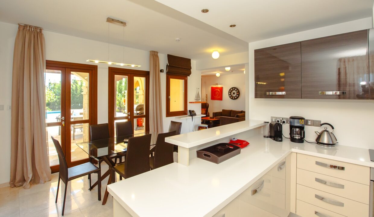 3 Bedroom Elite Villa For Sale - Alexander Heights, Aphrodite Hills, Paphos: ID 818 11 - ID 818 - Comark Estates