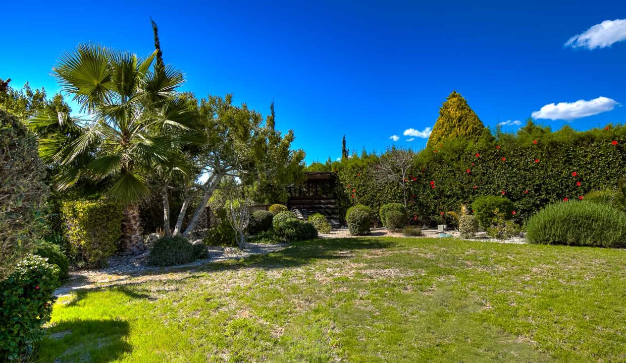 3 Bedroom Villa For Sale - Secret Valley/Venus Rock, Paphos: ID 800 29 - ID 800 - Comark Estates