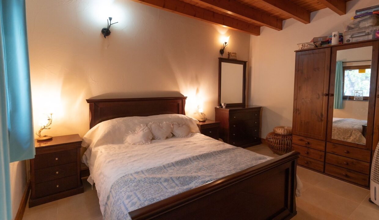 3 Bedroom Bungalow For Sale - Kouklia Village, Paphos: ID 821 09 - ID 821 - Comark Estates