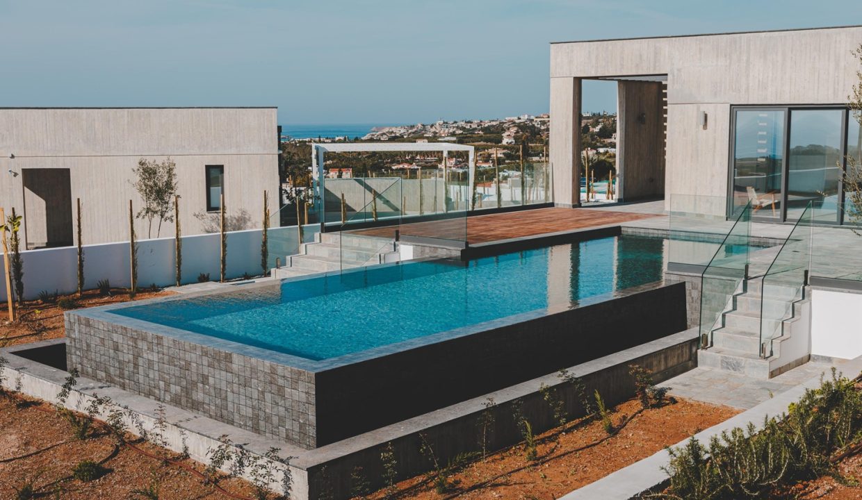 4 Bedroom Villa For Sale - Sea Caves, Pegeia, Paphos: ID 985 07 - ID 985 - Comark Estates