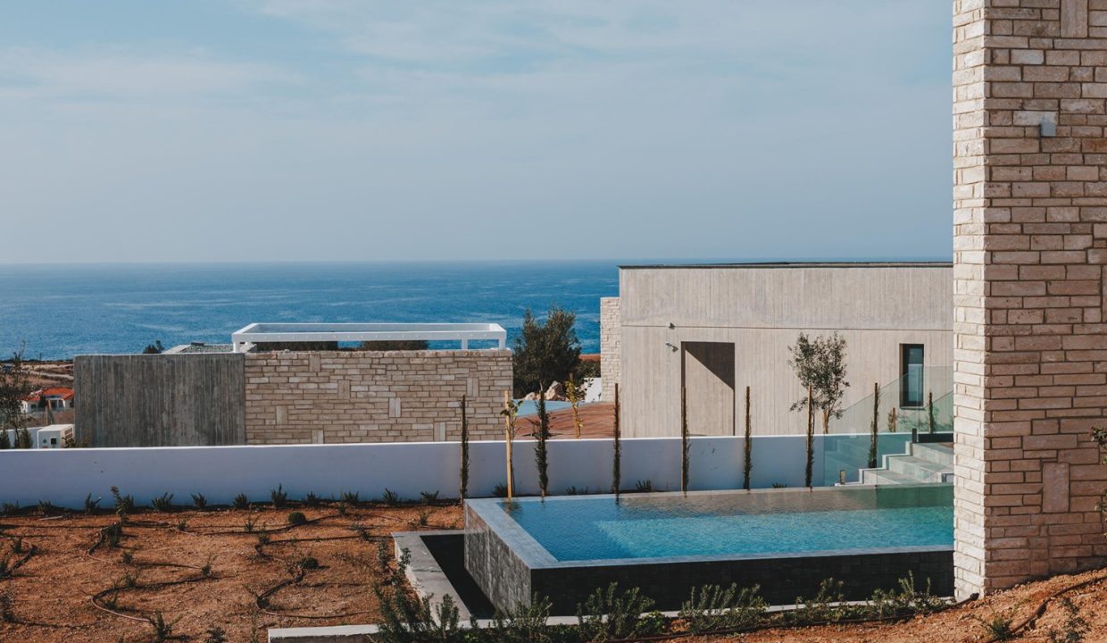 4 Bedroom Villa For Sale - Sea Caves, Pegeia, Paphos: ID 985 06 - ID 985 - Comark Estates