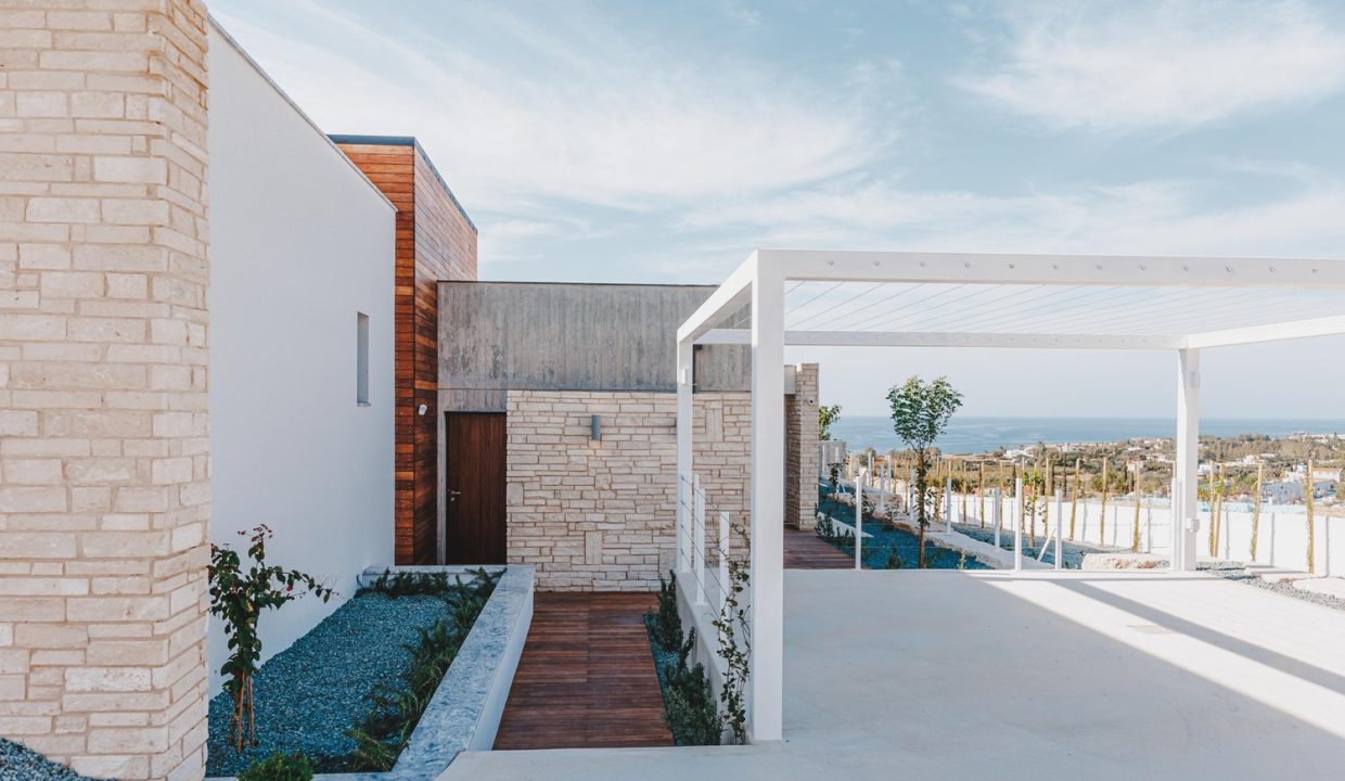 4 Bedroom Villa For Sale - Sea Caves, Pegeia, Paphos: ID 985 10 - ID 985 - Comark Estates