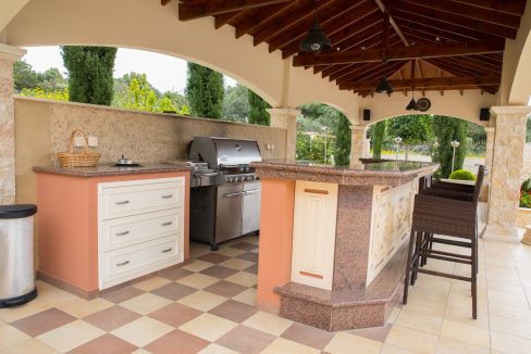 6 Bedroom Villa For Sale - Eastern Plateau, Aphrodite Hills, Paphos : ID 982 16 - ID 982 - Comark Estates