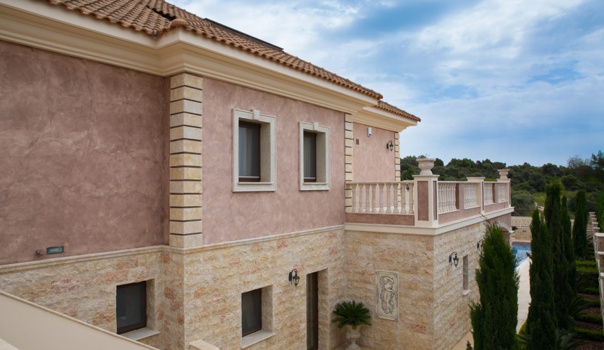 6 Bedroom Villa For Sale - Eastern Plateau, Aphrodite Hills, Paphos : ID 982 18 - ID 982 - Comark Estates
