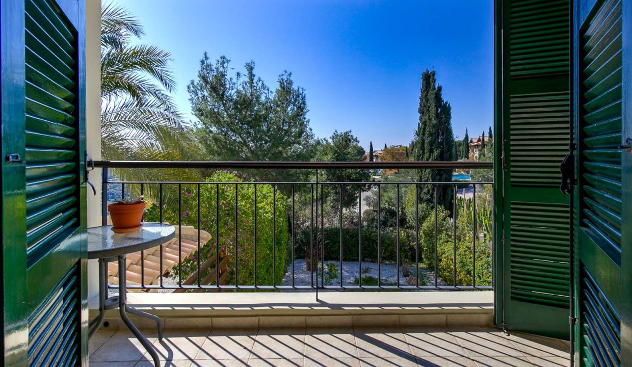 2 Bedroom Townhouse For Sale - Adonis Village, Aphrodite Hills, Paphos: ID 965 18 - ID 965 - Comark Estates