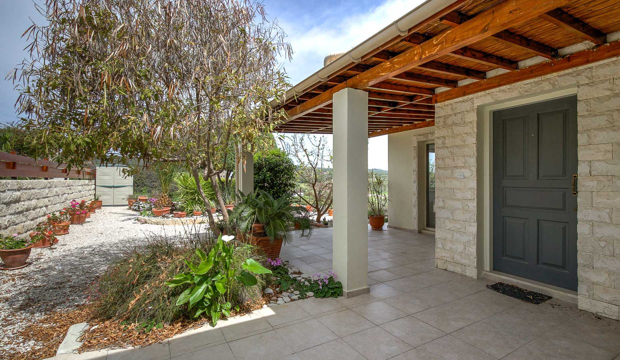 2 Bedroom Bungalow For Sale - Anogyra Village, Limassol: ID 1005 01 - ID 1005 - Comark Estates