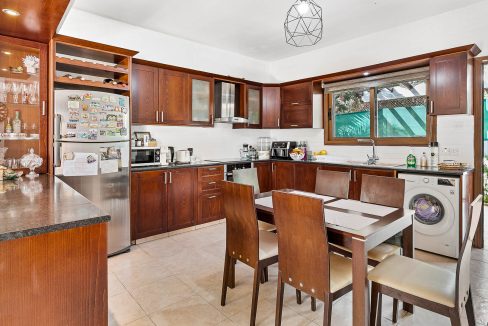 3 Bedroom Villa For Sale - Kato Polemidia, Limassol: ID 999 11 - ID 999 - Comark Estates