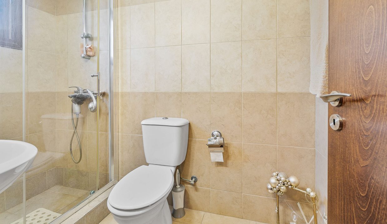 3 Bedroom Villa For Sale - Kato Polemidia, Limassol: ID 999 17 - ID 999 - Comark Estates