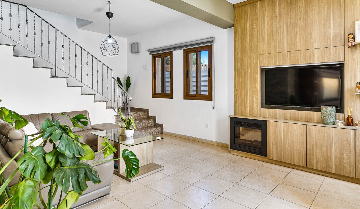 3 Bedroom Villa For Sale - Kato Polemidia, Limassol: ID 999 06 - ID 999 - Comark Estates