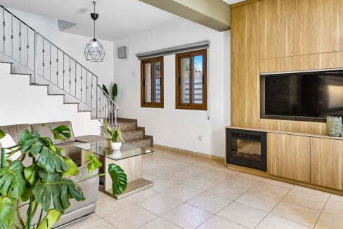 3 Bedroom Villa For Sale - Kato Polemidia, Limassol: ID 999 06 - ID 999 - Comark Estates