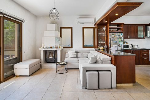 3 Bedroom Villa For Sale - Kato Polemidia, Limassol: ID 999 08 - ID 999 - Comark Estates