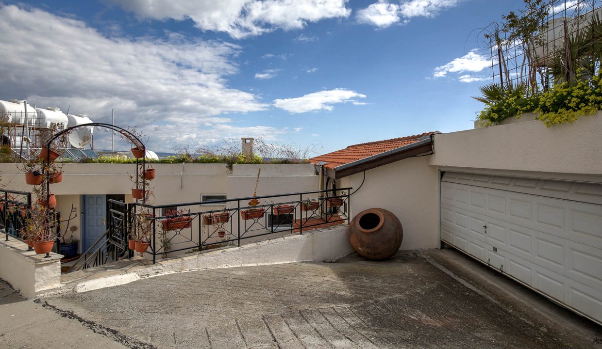 3 Bedroom Penthouse For Sale - Pissouri, Pissouri Village, Limassol: ID 991 14 - ID 991 - Comark Estates