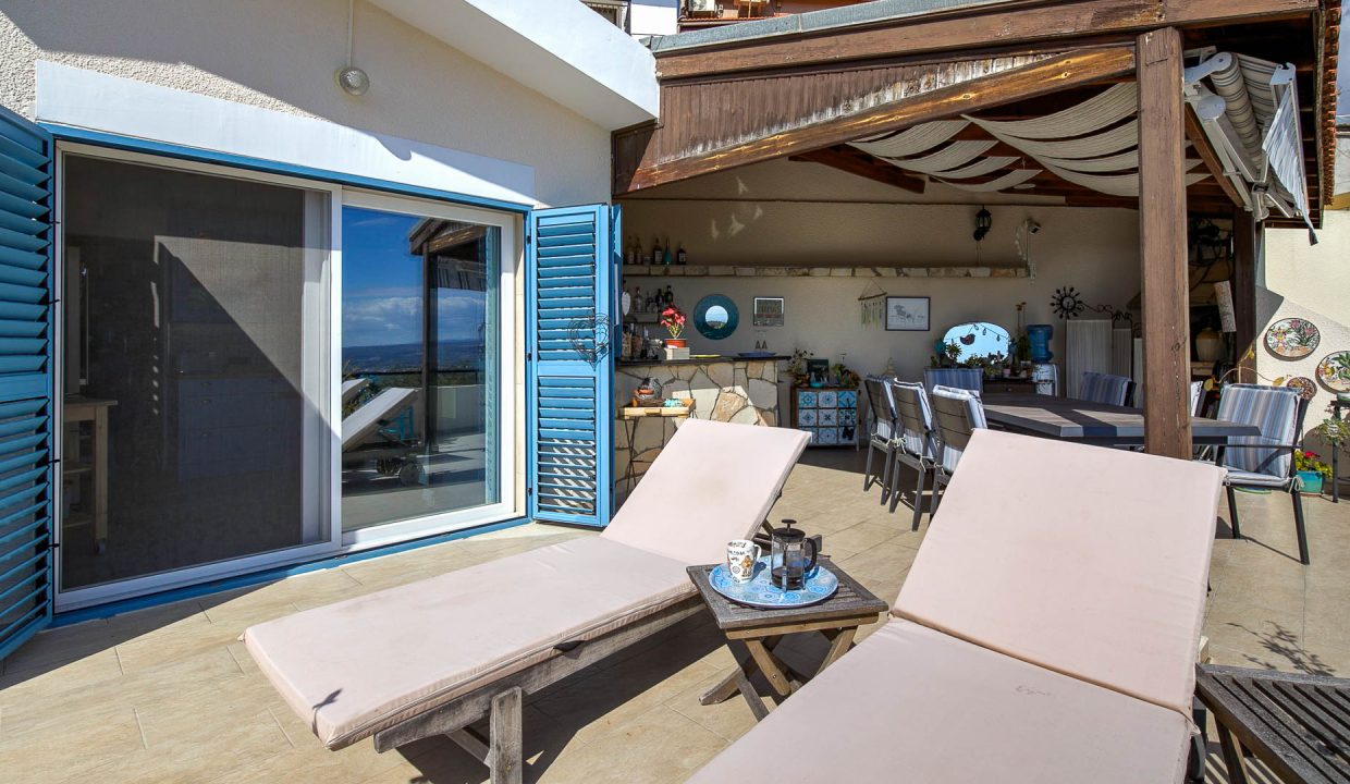 3 Bedroom Penthouse For Sale - Pissouri, Pissouri Village, Limassol: ID 991 21 - ID 991 - Comark Estates