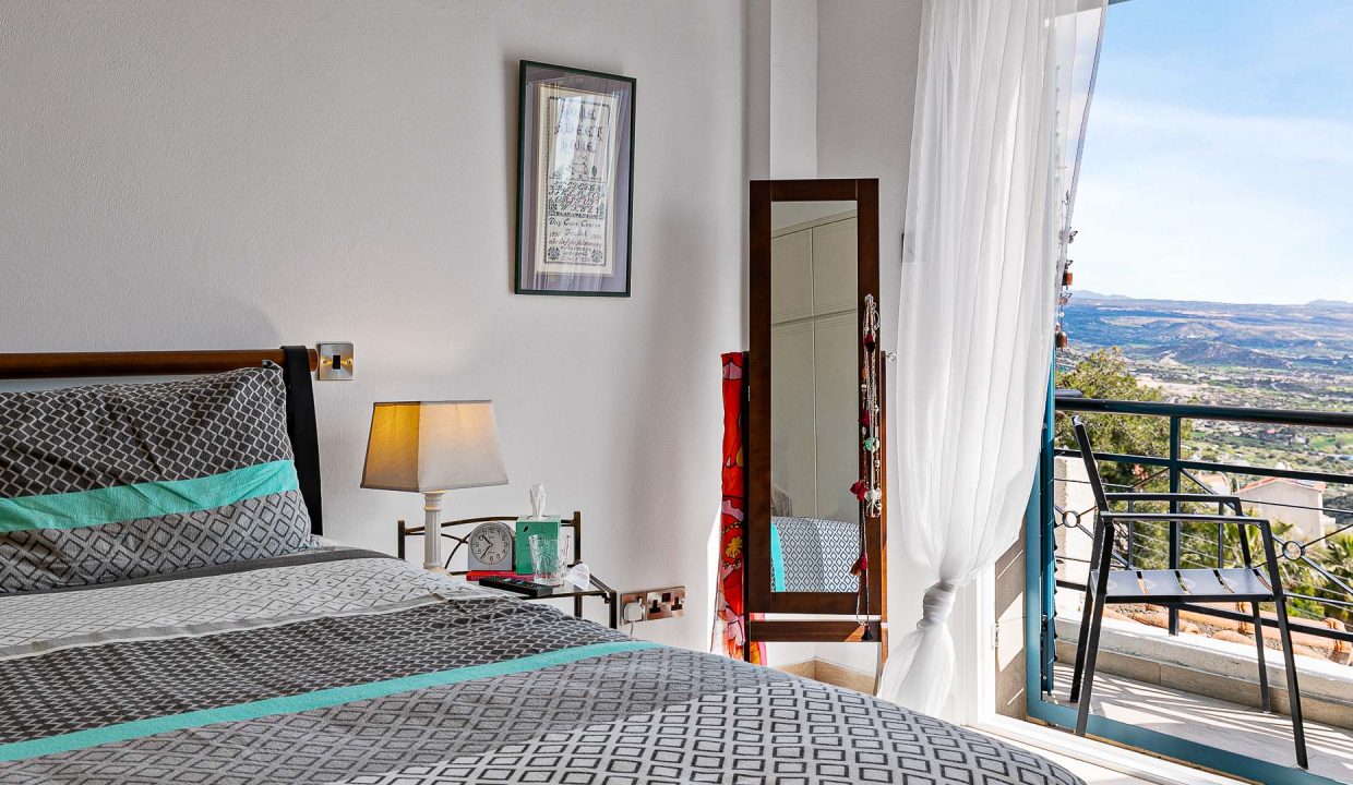 3 Bedroom Penthouse For Sale - Pissouri, Pissouri Village, Limassol: ID 991 27 - ID 991 - Comark Estates