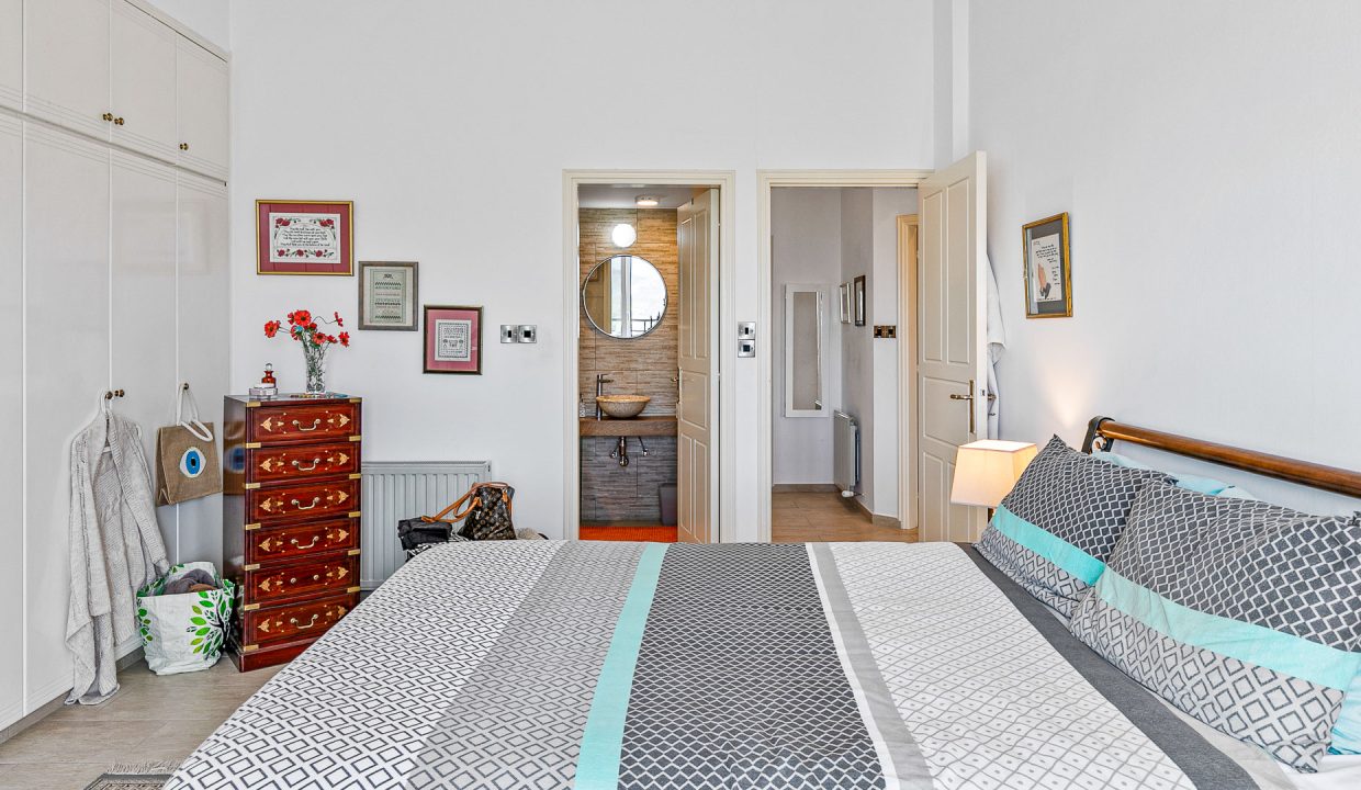 3 Bedroom Penthouse For Sale - Pissouri, Pissouri Village, Limassol: ID 991 28 - ID 991 - Comark Estates