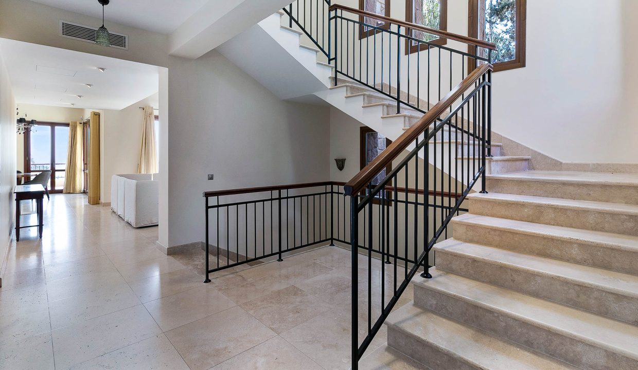 5 Bedroom Villa For Sale – Western Plateau, Aphrodite Hills, Paphos: ID 997 13 - ID 997 - Comark Estates