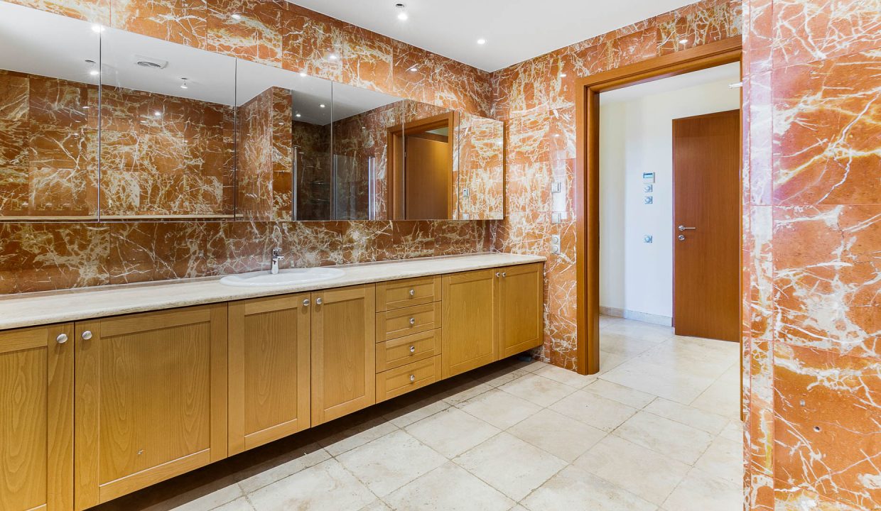 5 Bedroom Villa For Sale – Western Plateau, Aphrodite Hills, Paphos: ID 997 20 - ID 997 - Comark Estates