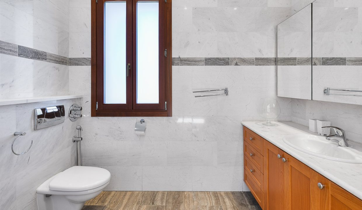 5 Bedroom Villa For Sale – Western Plateau, Aphrodite Hills, Paphos: ID 997 37 - ID 997 - Comark Estates