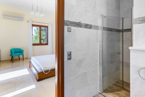 5 Bedroom Villa For Sale – Western Plateau, Aphrodite Hills, Paphos: ID 997 38 - ID 997 - Comark Estates