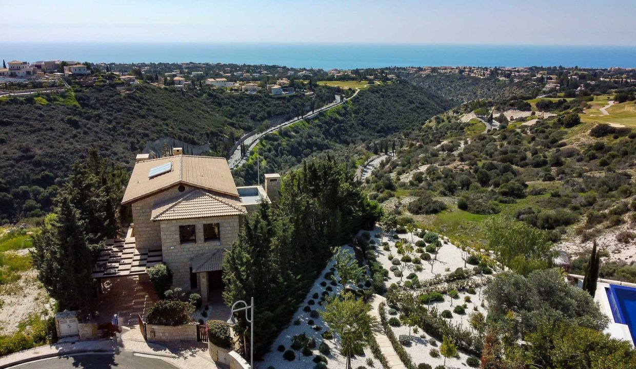 5 Bedroom Villa For Sale – Western Plateau, Aphrodite Hills, Paphos: ID 997 04 - ID 997 - Comark Estates
