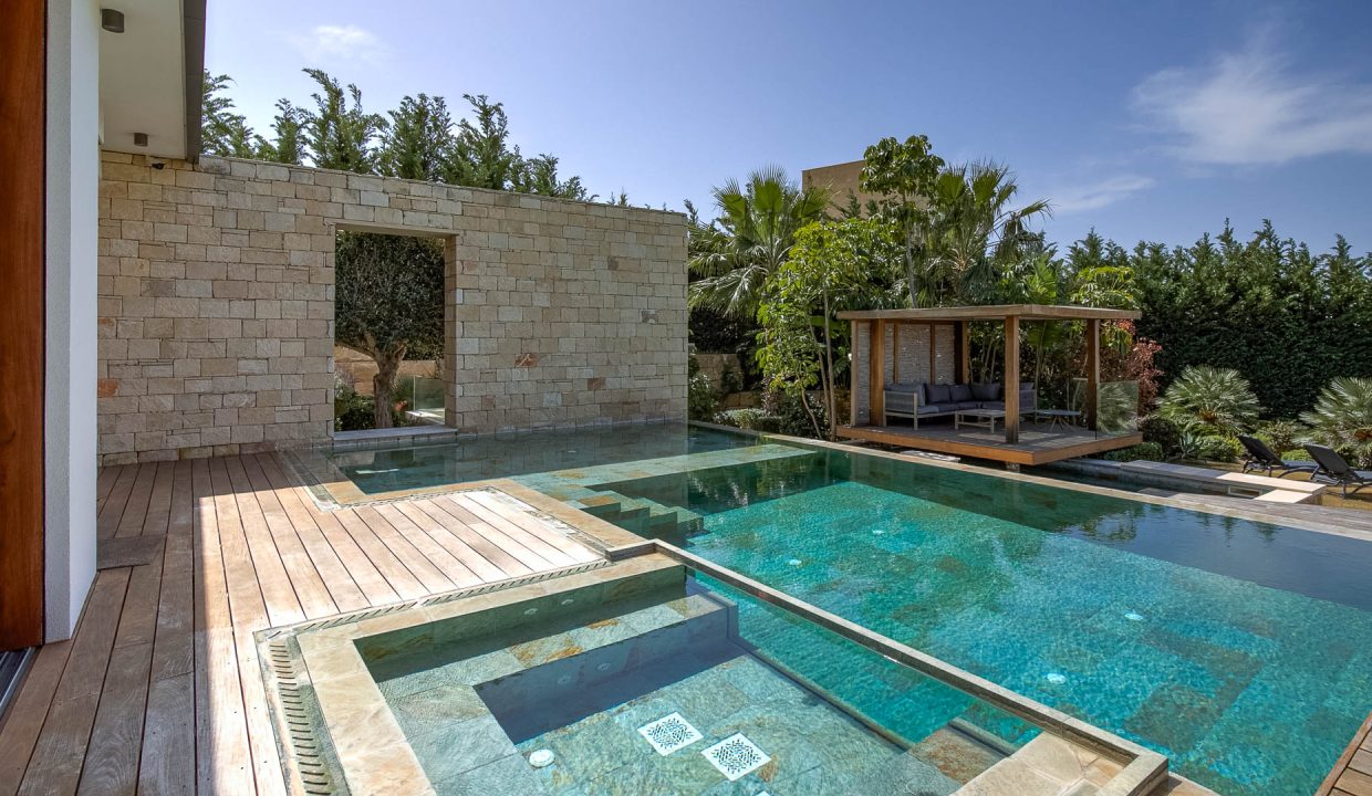 4 Bedroom Villa For Sale – Eastern Plateau, Aphrodite Hills, Paphos: ID 1001 35 - ID 1001- Comark Estates