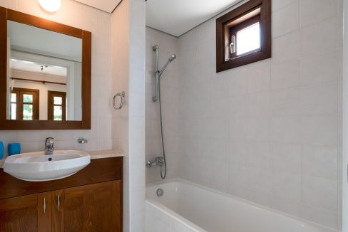 Apartment 1015 for Sale Aphrodite Hills Resort, Cyprus. Comark Estates13