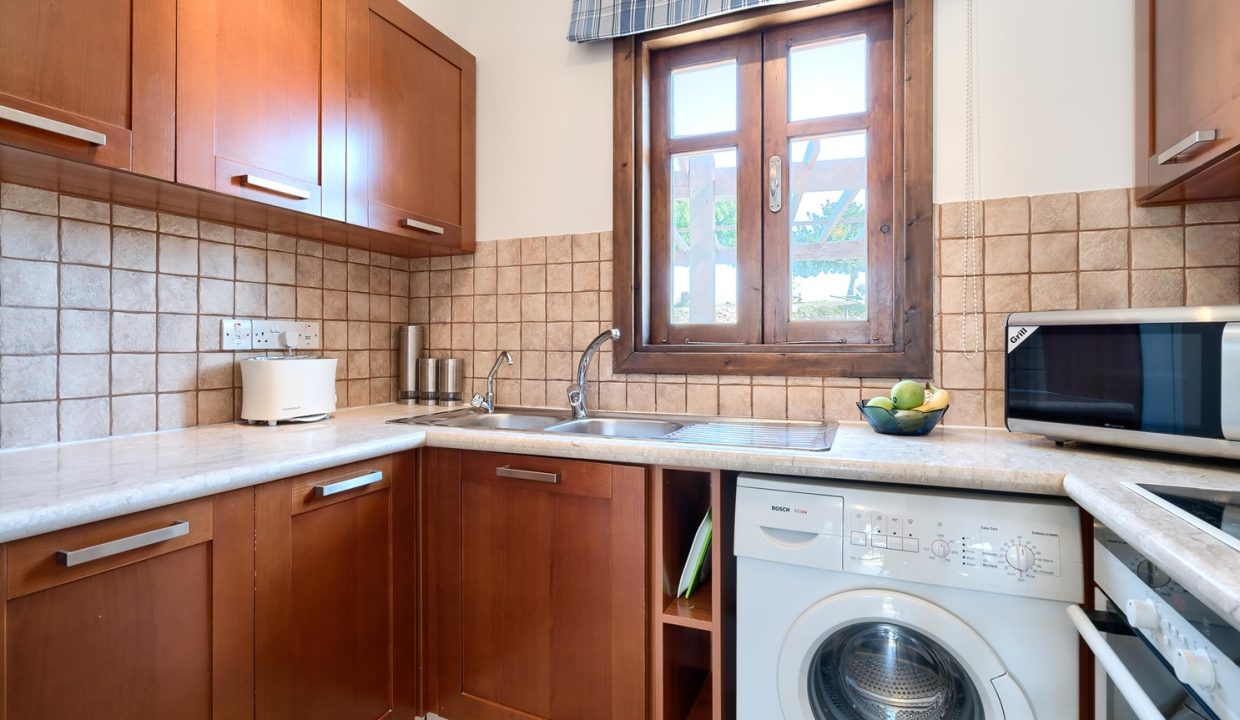 Apartment 1015 for Sale Aphrodite Hills Resort, Cyprus. Comark Estates15