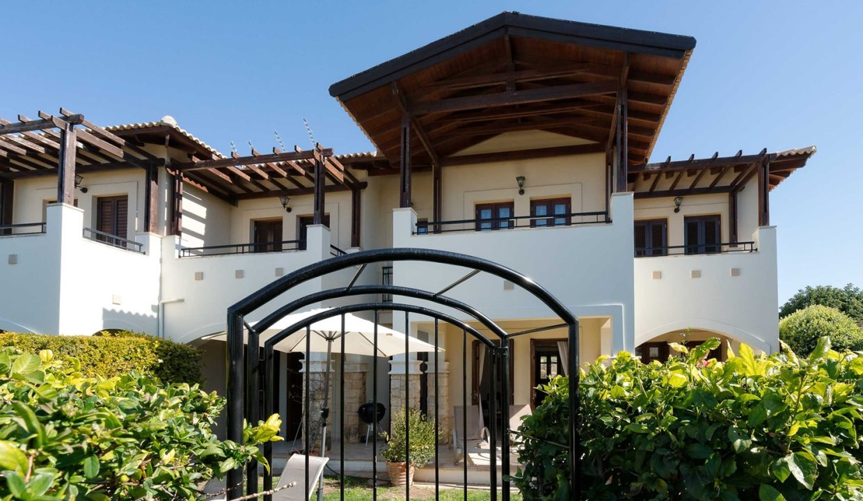 Apartment 1015 for Sale Aphrodite Hills Resort, Cyprus. Comark Estates5