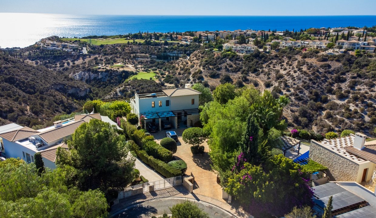 4 Bedroom Sea View Villa For Sale – Eastern Plateau, Aphrodite Hills, Paphos: ID 1030 10 - ID 1030 - Comark Estates