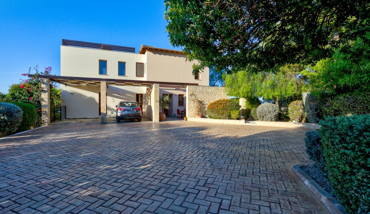 4 Bedroom Sea View Villa For Sale – Eastern Plateau, Aphrodite Hills, Paphos: ID 1030 19 - ID 1030 - Comark Estates