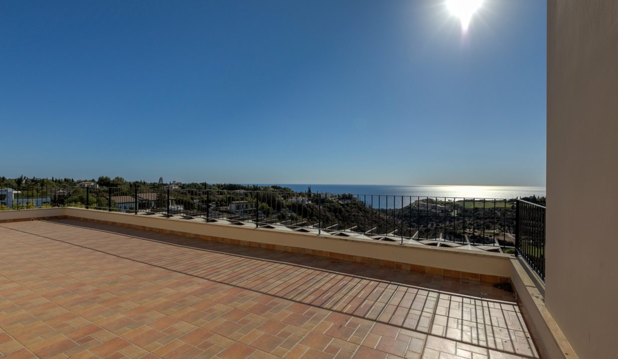 4 Bedroom Sea View Villa For Sale – Eastern Plateau, Aphrodite Hills, Paphos: ID 1030 22 - ID 1030 - Comark Estates