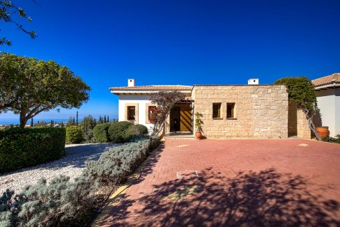 4 Bedroom Sea View Villa For Sale – Eastern Plateau, Aphrodite Hills, Paphos: ID 1026 21 - ID 1026 - Comark Estates