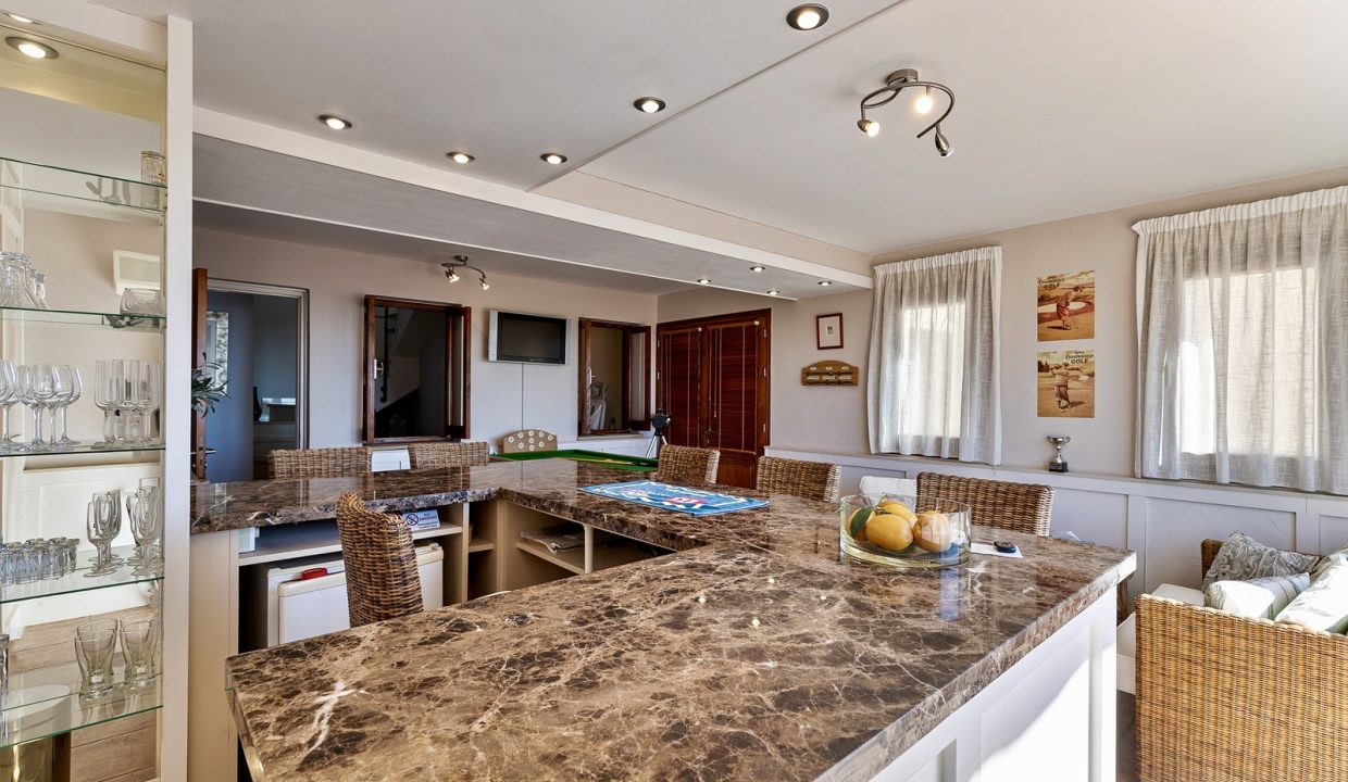 4 Bedroom Sea View Villa For Sale – Eastern Plateau, Aphrodite Hills, Paphos: ID 1026 25- ID 1026 - Comark Estates